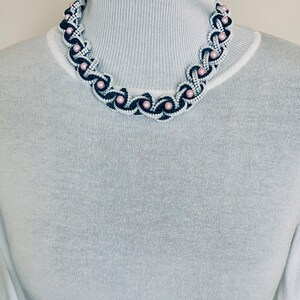 Collar azul, collar de cuentas blancas, joyería de cuentas de semillas rosas, collar, joyería de cuentas de semillas, joyería única, regalo para mujer, joyería hecha a mano