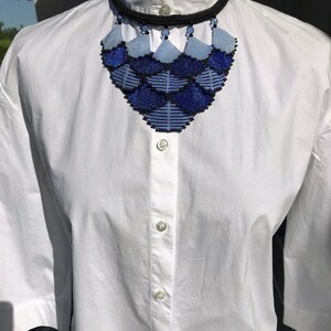 Collier bleu, collier de perles bleues, bijoux en perles de graines bleues, collier en cristaux swarovski, cadeau unique pour femme, bijoux uniques