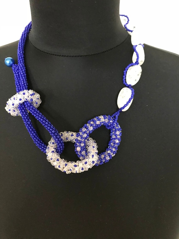 Blue and white bead necklace best sale