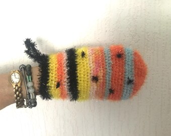 Guanto esfoliante colorato, lavorato all'uncinetto in lana a bolle/guanto da doccia massaggiante, morbido e felpato. Fatto a mano.