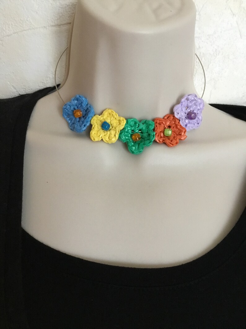 Flowers collaradaptable antiallergic circleneck-high small multicolored flowers.upcycling.recycled