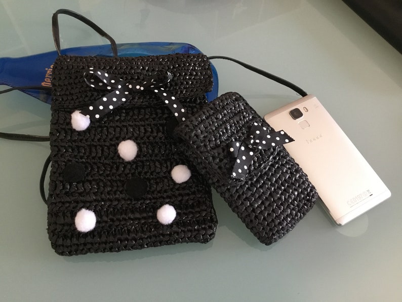 Upcycling Black-card multi-card holder with white peas Single bag pockethooked and hand-crafted