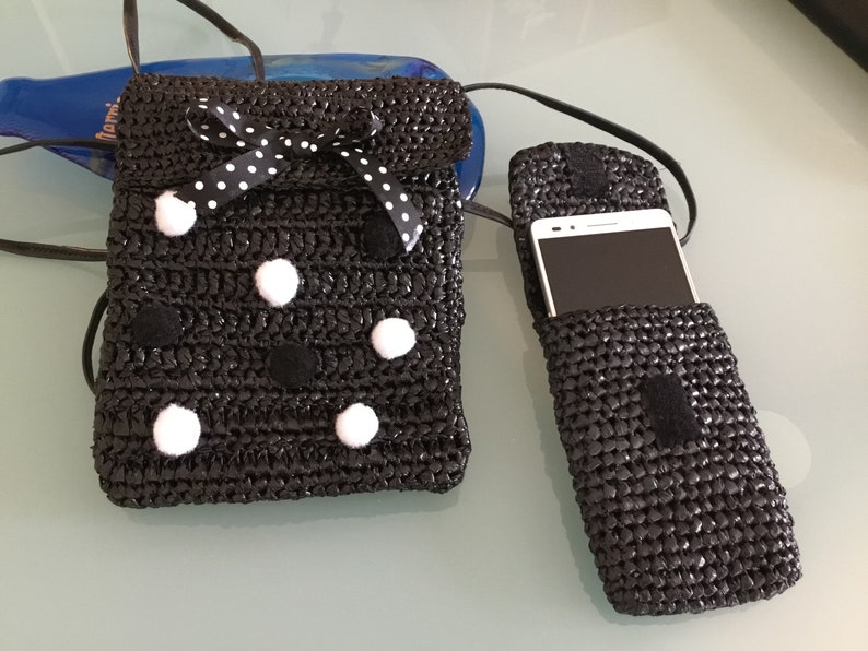 Upcycling Black-card multi-card holder with white peas Single bag pockethooked and hand-crafted
