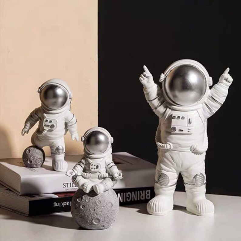 Astronaut Space Man Toy Figure Resin Statue Set of 3 Space Etsy