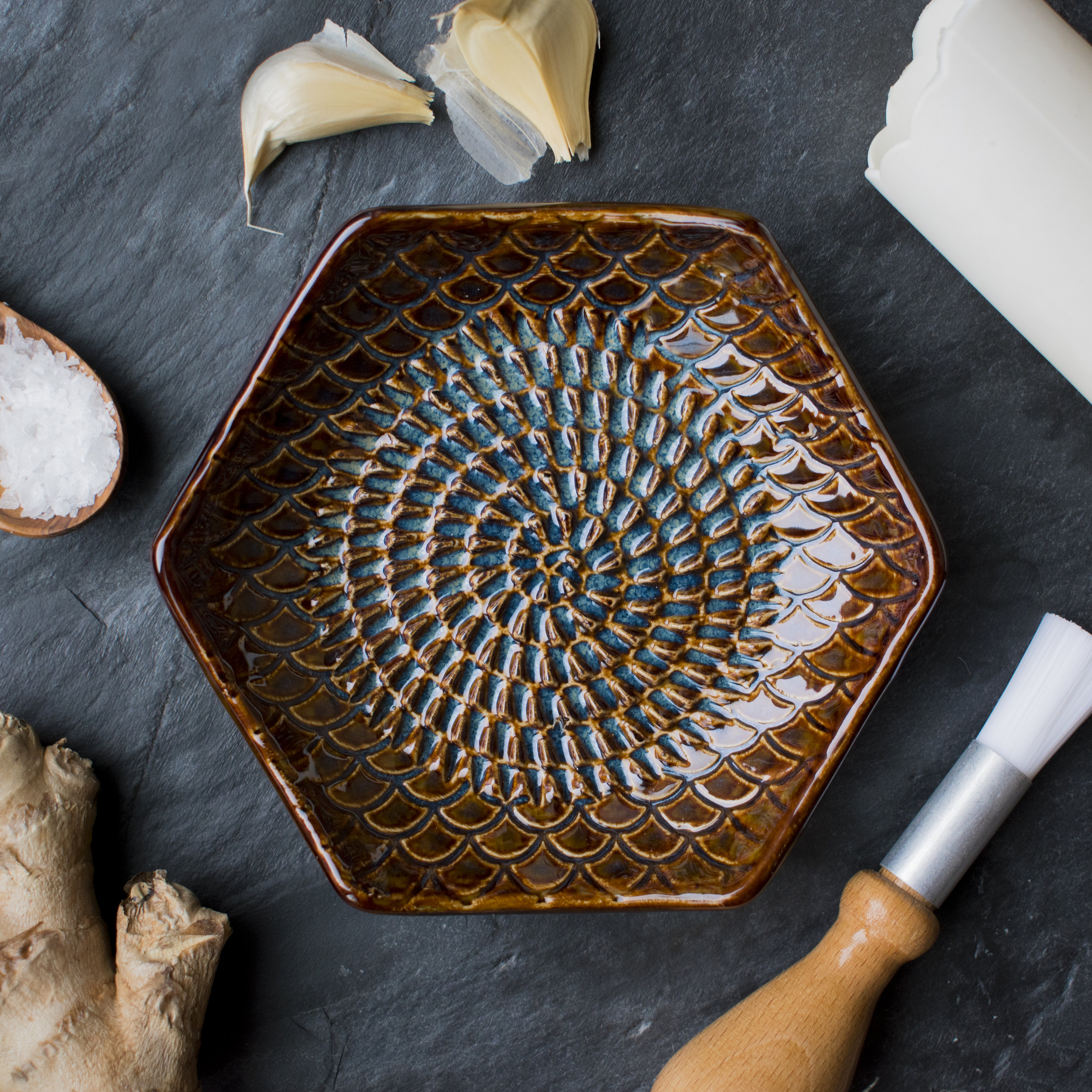 Tortoise- The Grate Plate Ceramic Grater 3 Piece set: Ceramic Grating  Plate, Silicone Garlic Peeler and Wooden Handle Gathering Brush