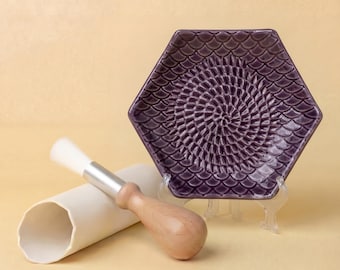 Ceramic Grater Plate with Garlic Peeler & Brush - Eggplant