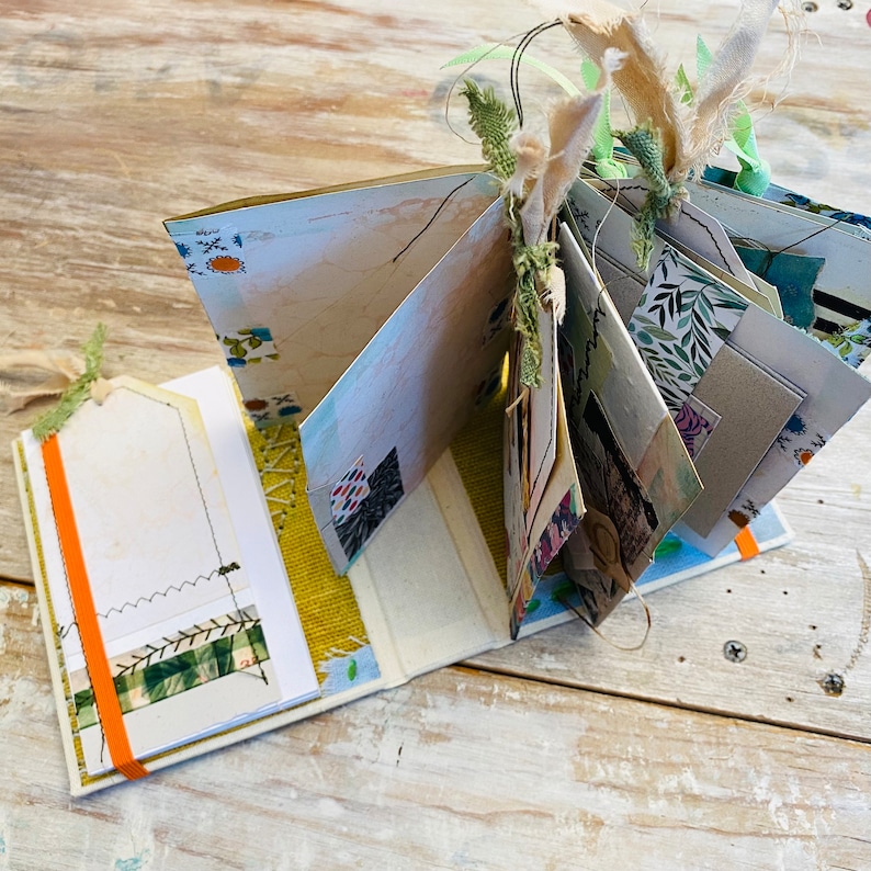 Mini scrapbooking journal, double folder, binding tab, ephemera. Mixed media journal, hard cover, textile collage, junk journal and set card image 1