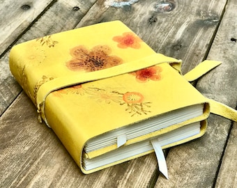 Journal notebook handmade. Double leather journal. Notebook personalized. Yellow book. Two journals in one. Dos a dos book. Gift for writer.