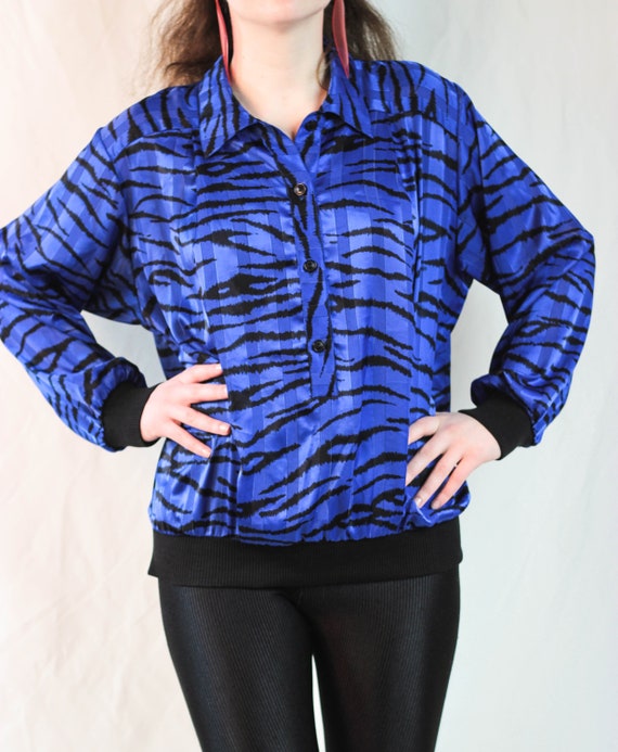Vintage 80s Blue Zebra Print Top Satin Blouse Animal Print Pullover Jumper  With Collar Button Down Neck Comfy and Chic - Etsy Canada