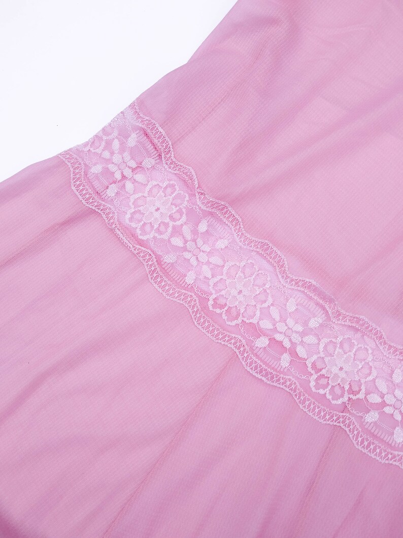Vintage Baby Pink Lace Nightgown Peignoir Pink Negligee Nylon Night Robe Night Dress Vintage Romantic Sheer Lace Nightgown Cover Up