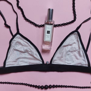 100% bralette de seda Y2k fairycore ropa de salón de seda blanca Wunderwoll tamaño pequeño 38A cómoda lencería minimalista de fibra natural ropa de salón de seda