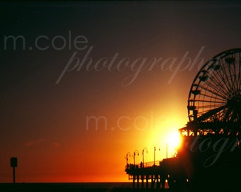 Santa Monica | Pier | Sunset | California | Color Photography | SoCal | Ferris Wheel | Dock | Fishing | Fair | Carnival | Beach | Ocean