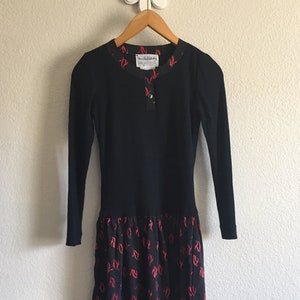 Women's Size 6 Vintage 70s Sweater Dress with Flared Skirt Diane Von Furstenberg image 1