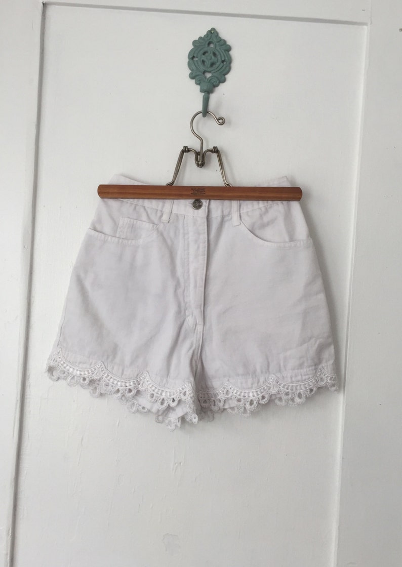 Girl#39;s Size 5 - Vintage Western 90s White Lace Shorts - High
