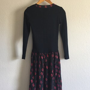 Women's Size 6 Vintage 70s Sweater Dress with Flared Skirt Diane Von Furstenberg image 4