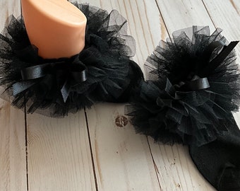 Girls Ruffle Socks Large Ruffled Edge Lace Trimmed Cotton Socks Small/Large Child