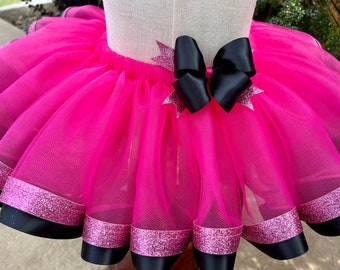Falda tutú rosa fucsia brillante: perfecta para cumpleaños de niñas y ocasiones especiales.