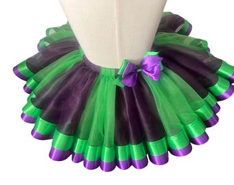 Falda tutú verde esmeralda, color ciruela, estilo boutique, ideal para el Mardi Gras, Halloween o como atuendo para sesión de fotos o como tutú de princesa.
