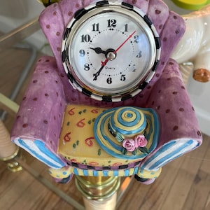 Grandma’s Kitschy Chair Clock