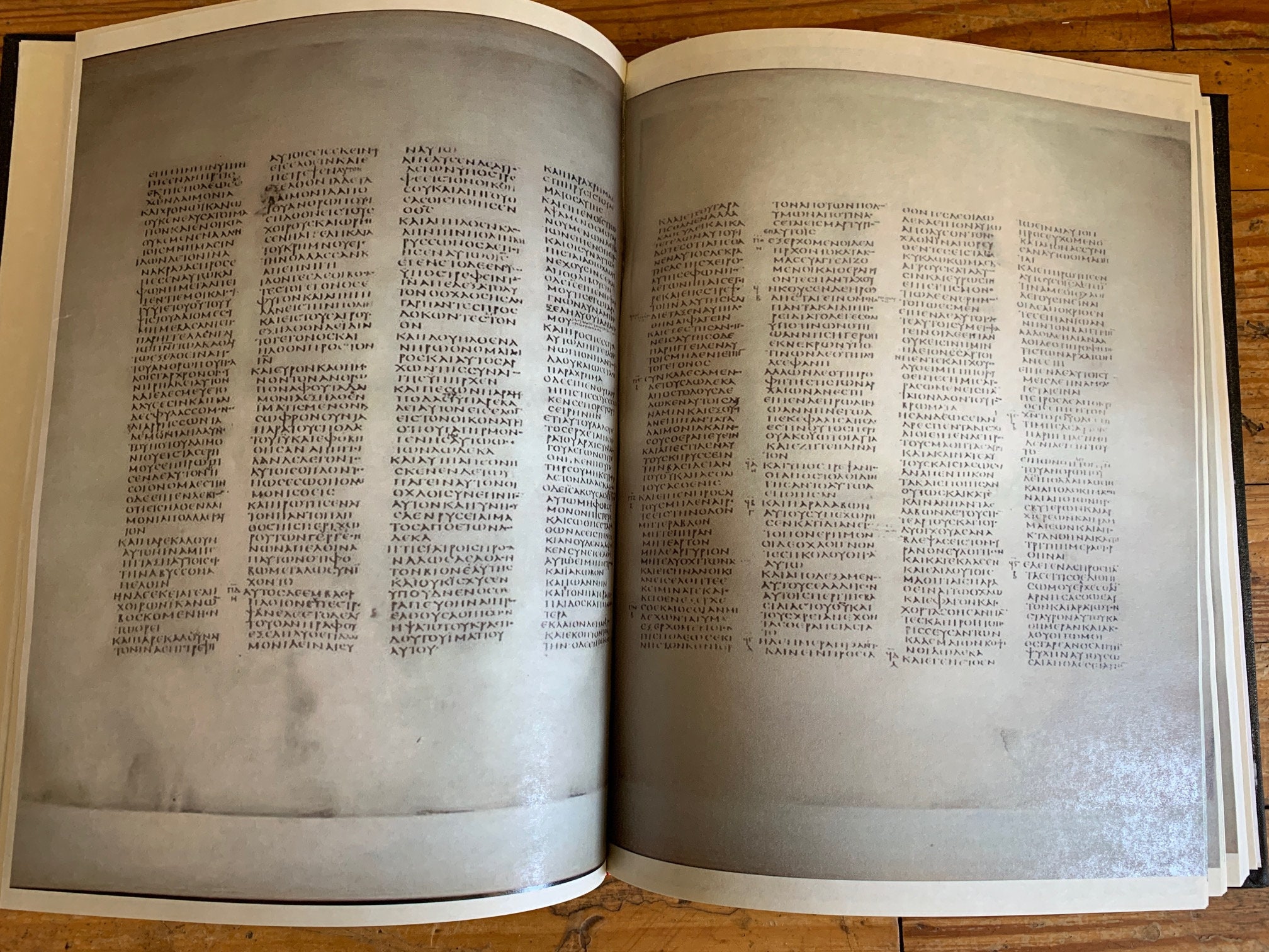 【即購入・無言可】Testament of Valahai［L］RF【fab】 Codex Sinaiticus New Testament Facsimile - Etsy Israel