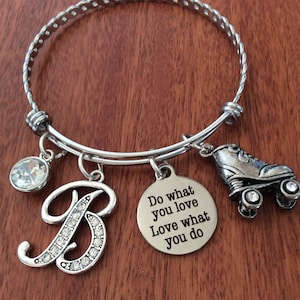 SKATE Bracelet, Roller Skate Bracelet, Roller Skate Gift, Personalized Roller Skate Bracelet, Skate Initial Jewelry, Hobby Gift, Rollerskate