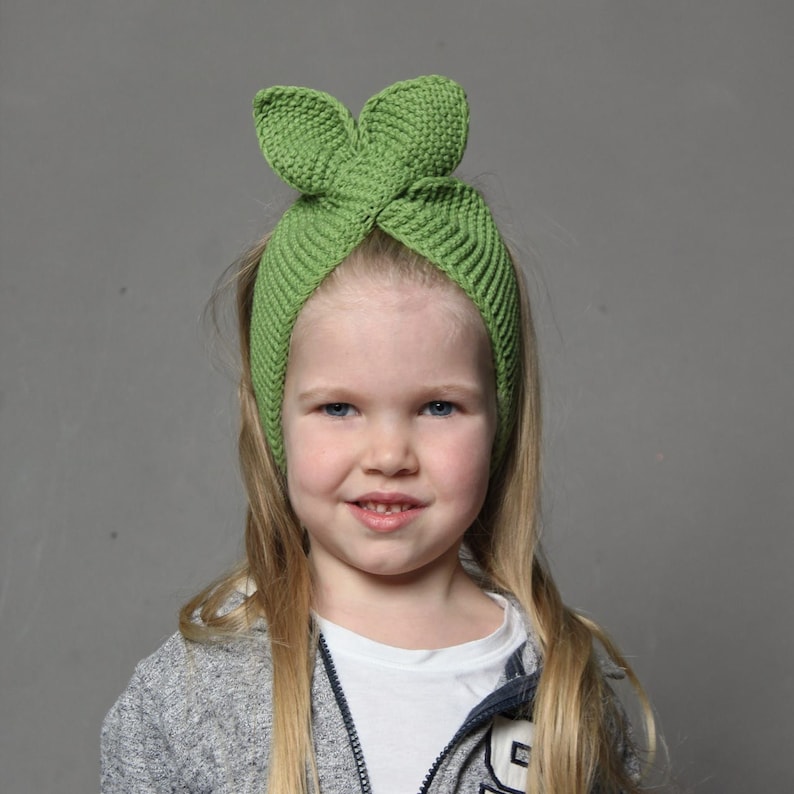 Green boho headwrap Knitted baby bow turban