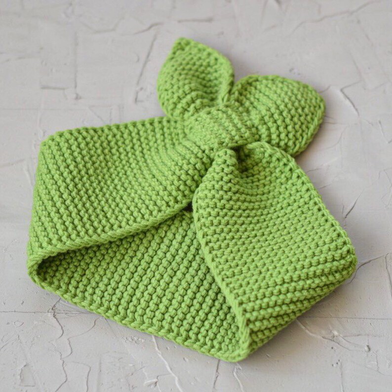 Green boho headwrap Knitted baby bow turban