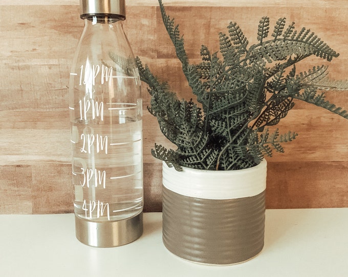 Water Reminder Bottle Hourly Water Bottle Active Etsy