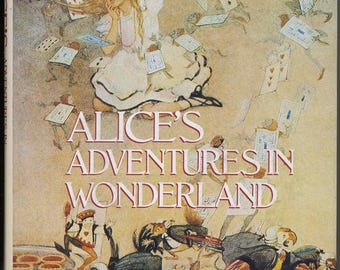 Vintage Alice's Adventures in Wonderland, Illustrations by Gwynedd