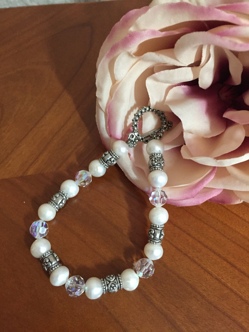 Bracelet Pearl Crystal Pewter Beads Toggle Clasp