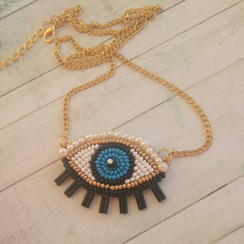 Evil eye beaded necklace Blue eye necklace Trendy jewelry