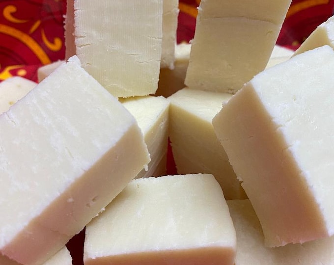 White Chocolate Fudge *nut free* 1/2 pound