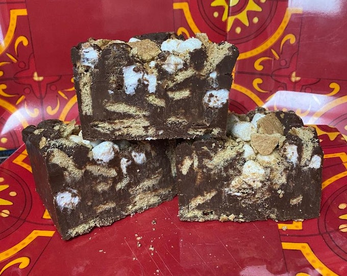 Smores Fudge *nut free* 1/2 pound