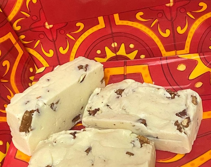 Vanilla Pecan Fudge 1/2 pound