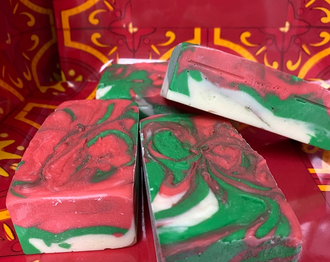 Christmas Swirl Vanilla White Chocolate Fudge *nut free* 1/2 pound