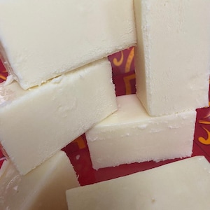 Cheesecake Fudge *nut free* 1/2 pound