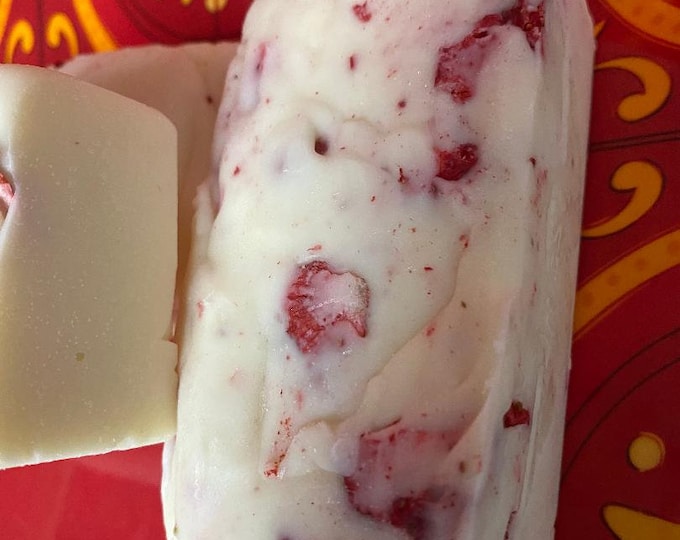 Strawberry Fudge (real fruit) *nut free* 1/2 pound