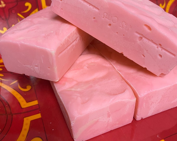 Strawberry Fudge *nut free* 1/2 pound