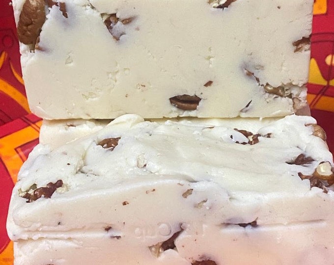 Vanilla Pecan Fudge 1/2 pound