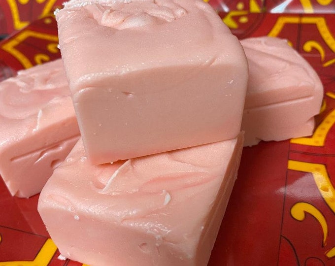 Strawberry Fudge *nut free* 1/2 pound