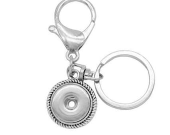 Snap Key Chain, Snap Handbag Charm, Snap Keychain, Snap Jewelry Key chain, Silvertone.  Fits 18mm Ginger Snaps, Noosa, Magnolia & Vine, M4
