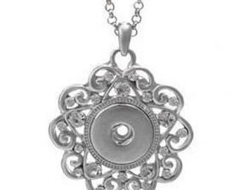 Snap Necklace  Pentagram snap necklace w/rhinestones, Silvertone, 24" Link Chain. Fits 18-20mm Ginger snaps, Noosa, Magnolia & Vine N4