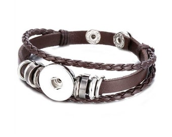 Snap Bracelet Brown Leather Snap Bracelet, Adjustable, Silvertone.  Fits 18mm Ginger Snaps, Noosa, Magnolia & Vine, B51-B/MW/A