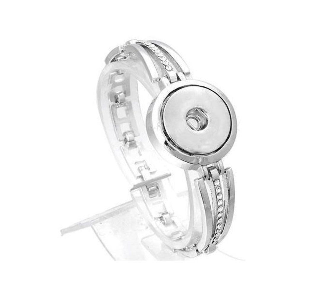 Snap Bracelet Rhinestone Link Snap Bracelet, Silvertone. 7. Fits 18