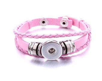 Snap Bracelet Pink Leather Snap Bracelet, Adjustable, Silvertone, Candy Pink.  Fits 18mm Ginger Snaps, Noosa, Magnolia & Vine, B51-B