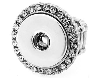 Snap Ring Stretch Ring Rhinestone Border, Adjustable Stretchy, Silvertone.  Fits 18mm - 20mm Ginger Snaps Jewelry, Magnolia  M3-MW