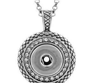 Snap Necklace Etched Pendant w/Rhinestones Snap Necklace, 22" Link Chain. Silvertone. Fits 18-20mm Ginger snaps, Magnolia and Vine, N5-A