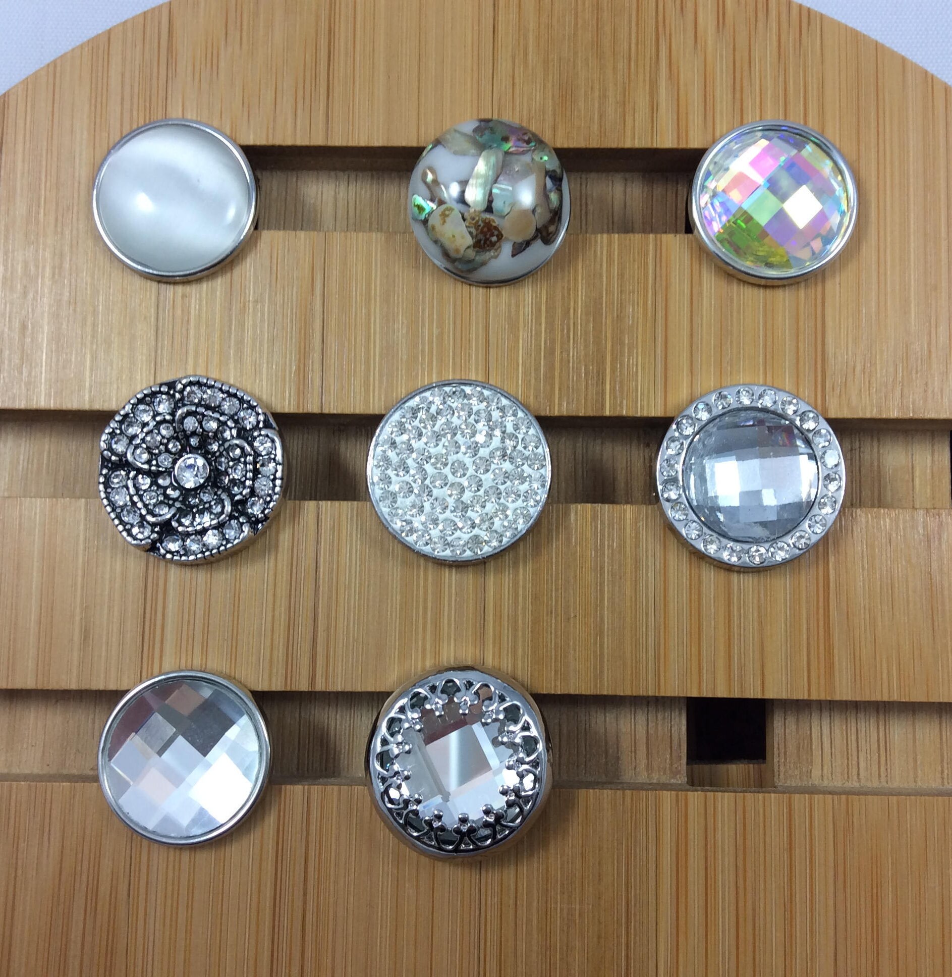 White Snap Charms for Snap Jewelry. Fits 18mm Ginger Snaps, Noosa