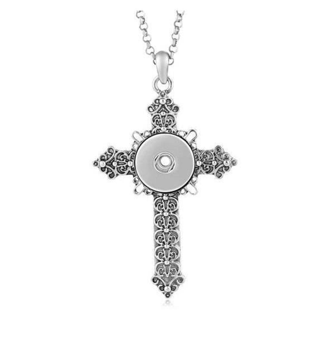 Snap Necklace Retro Cross Snap Necklace, 22.5 Link Chain, Snap Jewelry