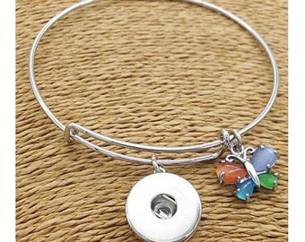Wire Snap Bangle Bracelet with Butterfly Dangle, Adjustable, Silvertone.  Fits 18-20mm Ginger Snaps, Magnolia & Vine B17-B